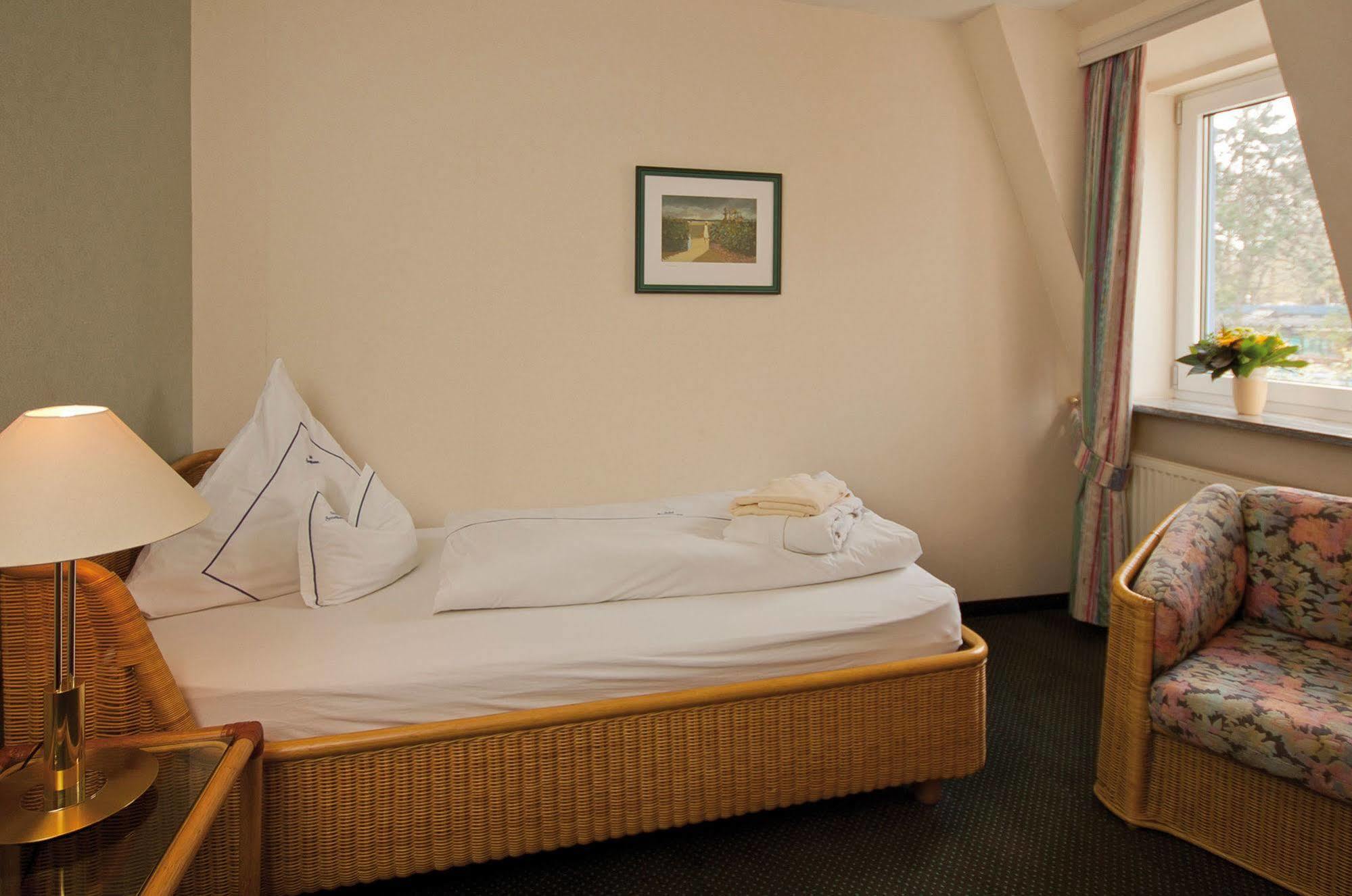 Hotel Seeschloesschen 霍瓦赫特 外观 照片
