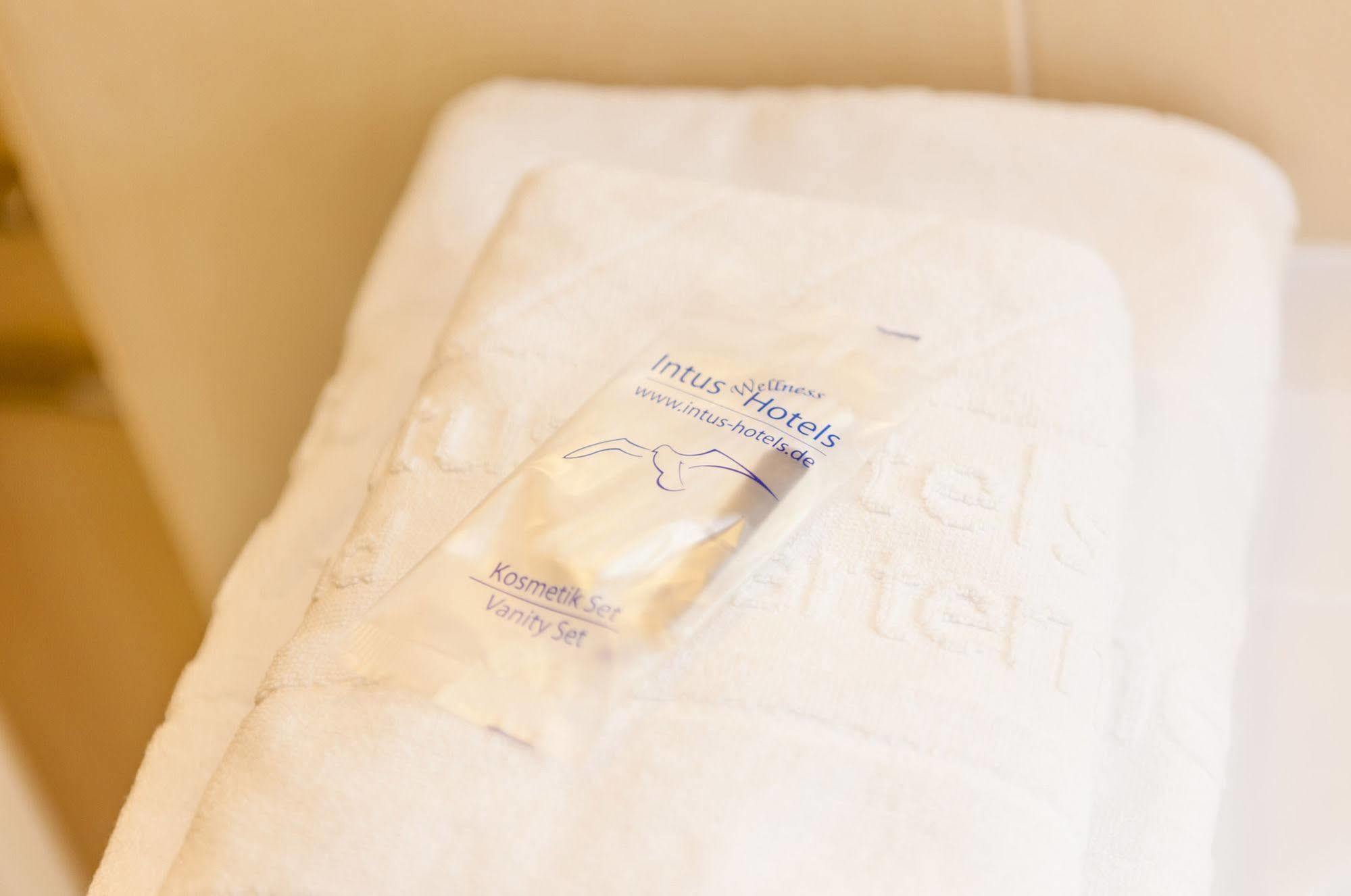 Hotel Seeschloesschen 霍瓦赫特 外观 照片
